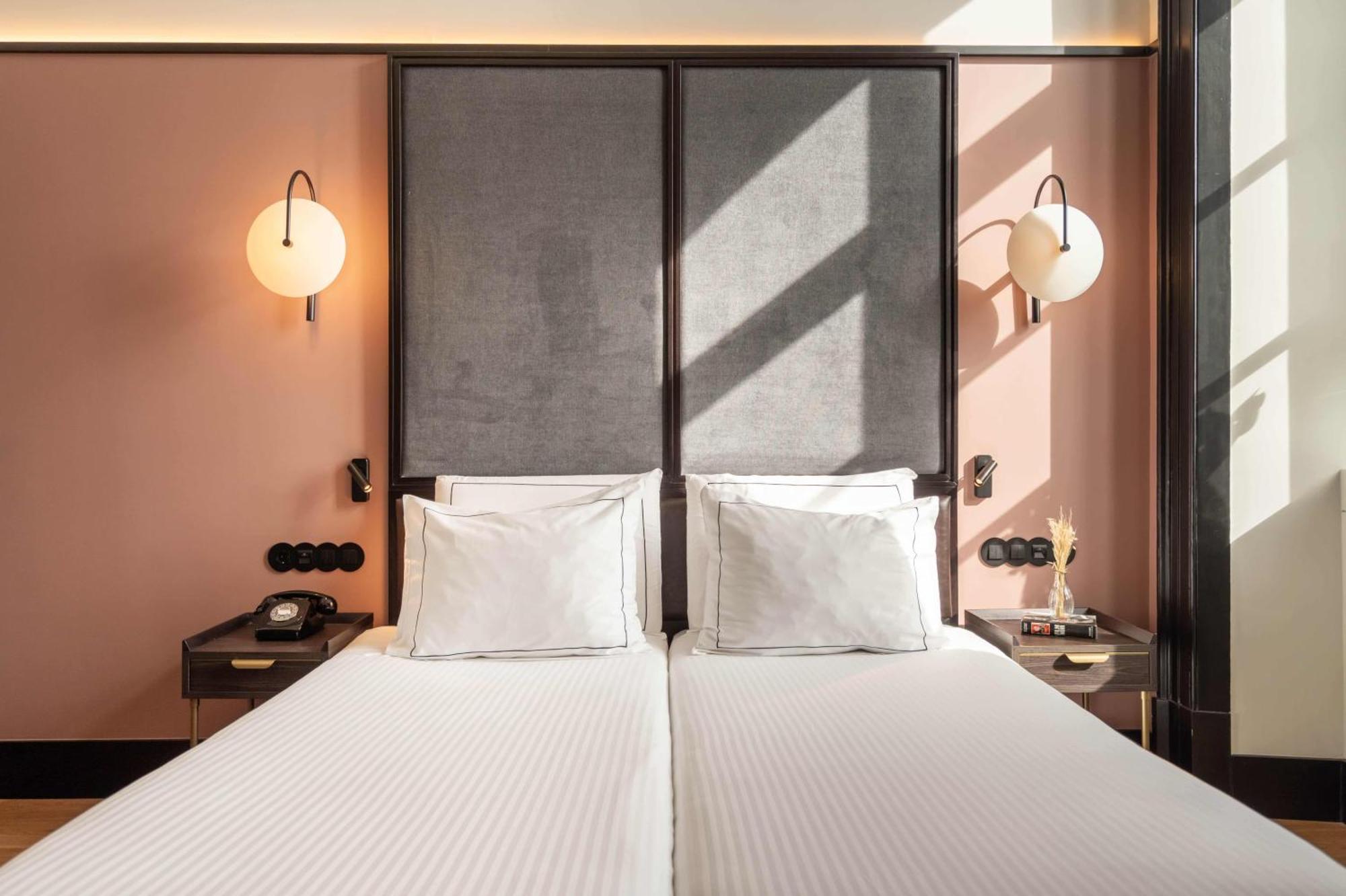 The Editory Riverside Hotel, An Historic Hotel Lisbona Esterno foto Deluxe room